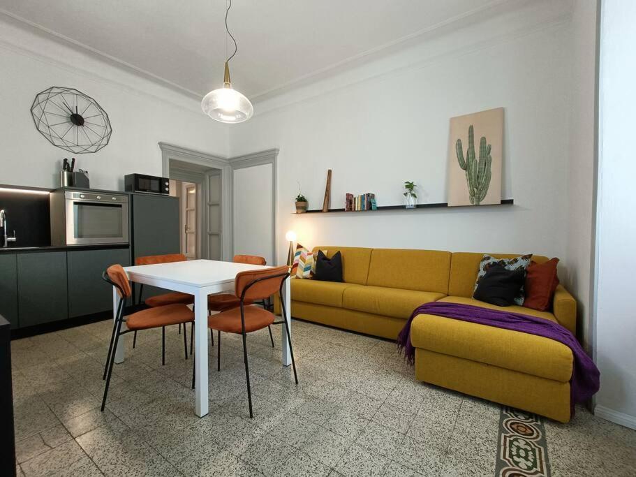 Stylish Flat Near Station And City Center Como Kültér fotó